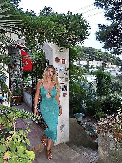 Evil Sadistic Findom Brat Breaks Betas Full Time