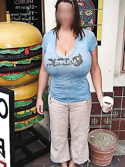 Big-Chested Amateurs - Huge-Titted GFs - Candids