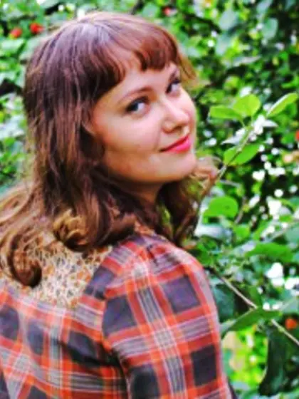 Teen Cherry Dancing.