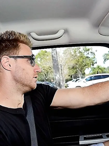 Graceful blonde babe with large tits enjoys sliding her pussy do