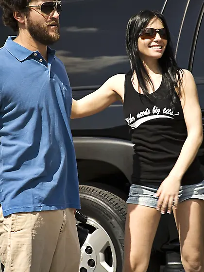 Rebeca Linares and Brooke Bennett strip their bikinis and make o