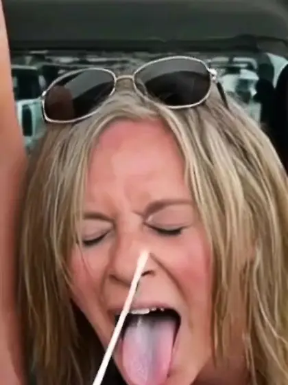 Amber Dawn sucking cock