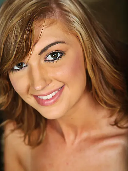 Alana Rains creampie