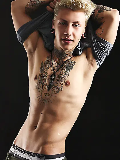 Young gay mikeyangel dancing