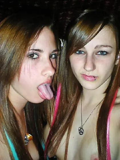 two SUPER-HOT TEENAGER TRAMPS (Sisters?)