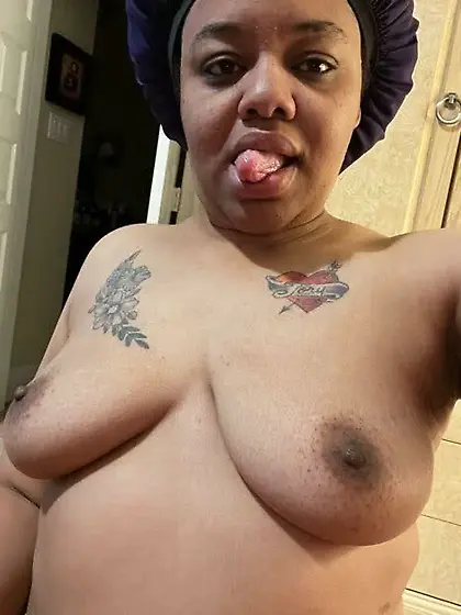 Redbone Perky Tits