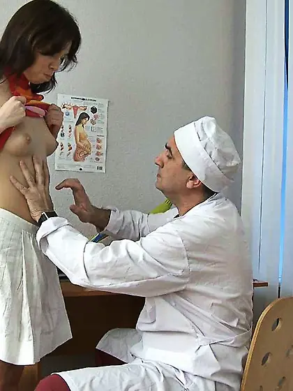 Brunette hottie is about to ace this sexy little examination