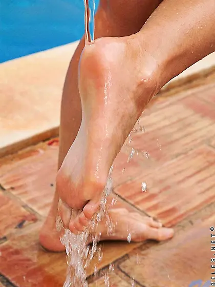 20 yo Shelly Roberts