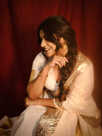 Mallu milk cow Aparna Balamurali